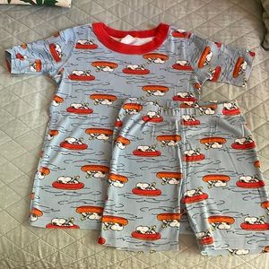 Hanna Andersson Peanuts Pajamas size 130/8